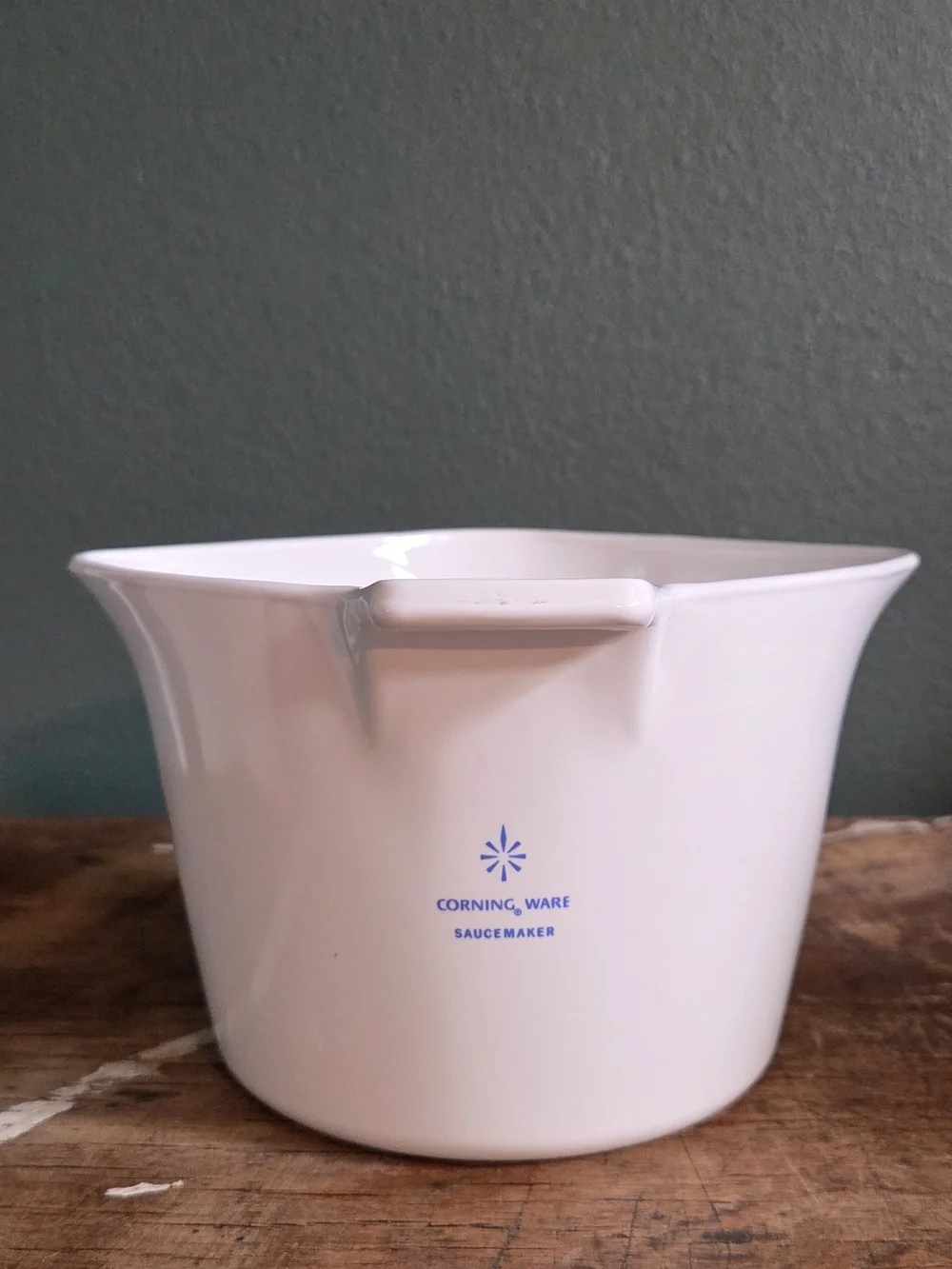 CorningWare White Sauce Maker - Classic White Ceramic
